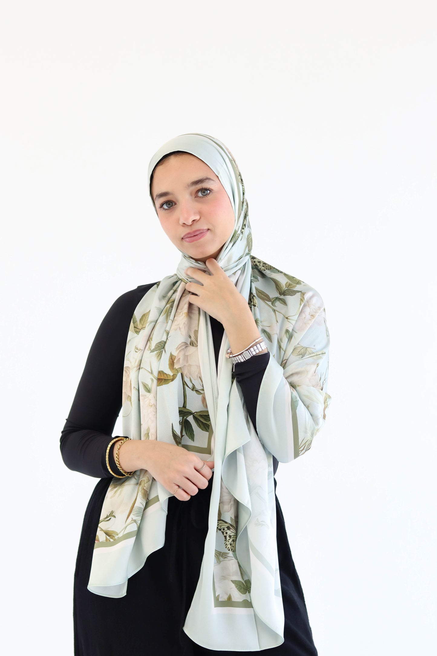 Crystal Petal in satin