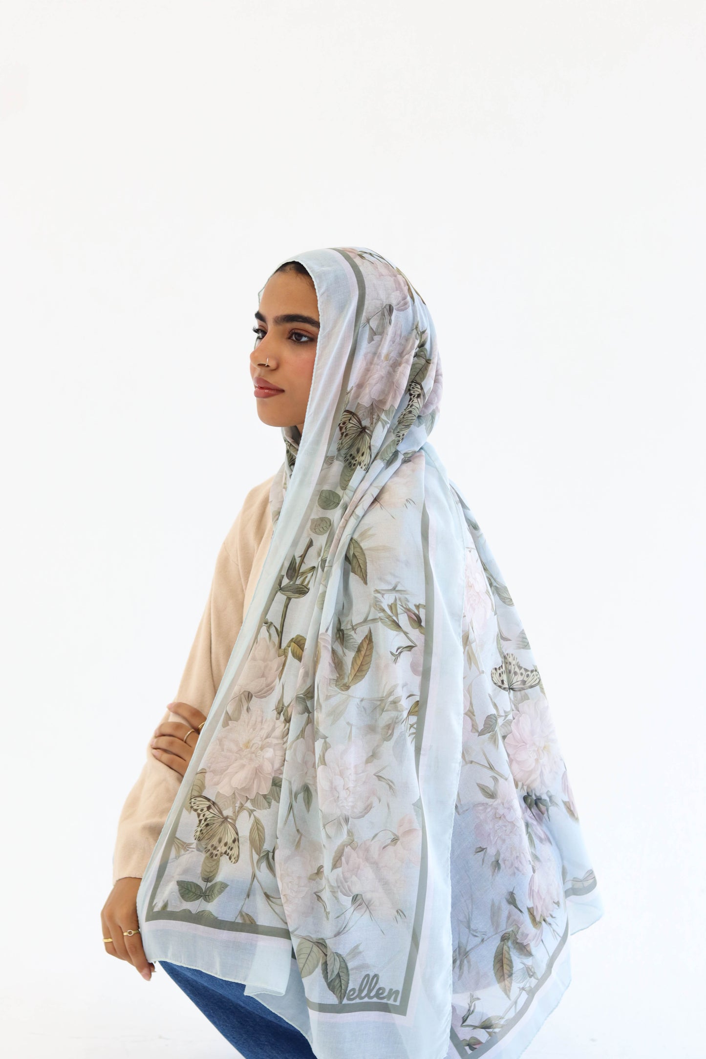 Crystal Petal in Modal