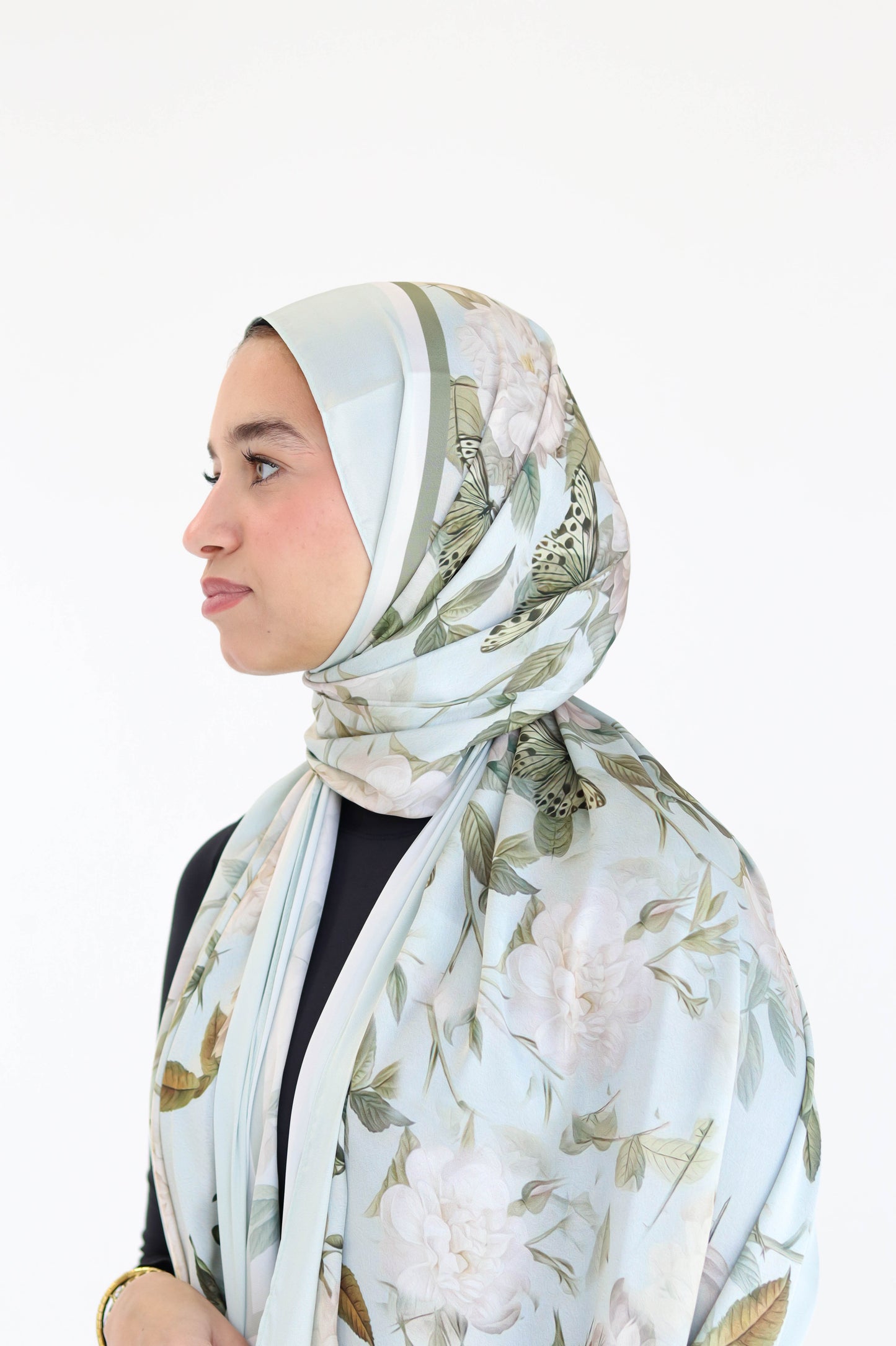 Crystal Petal in satin